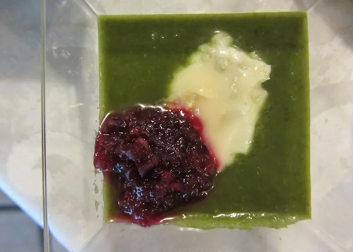 Hotel La Rocchetta 2*