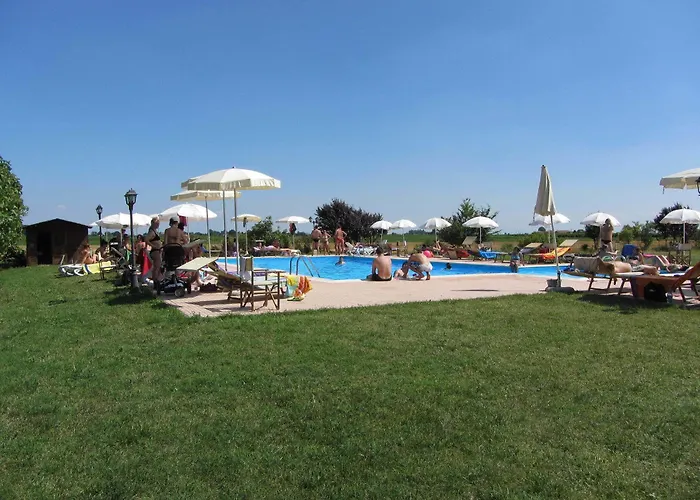 La Rocchetta 2* Monestirolo